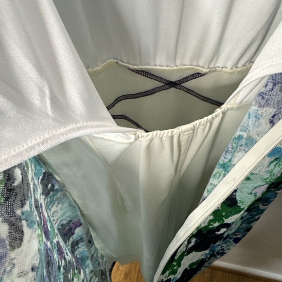 NYDJ Skyler Abstract Floral Size 12 Ruched Sheath Dress Not Your Daughters Jeans - Picture 8 of 10